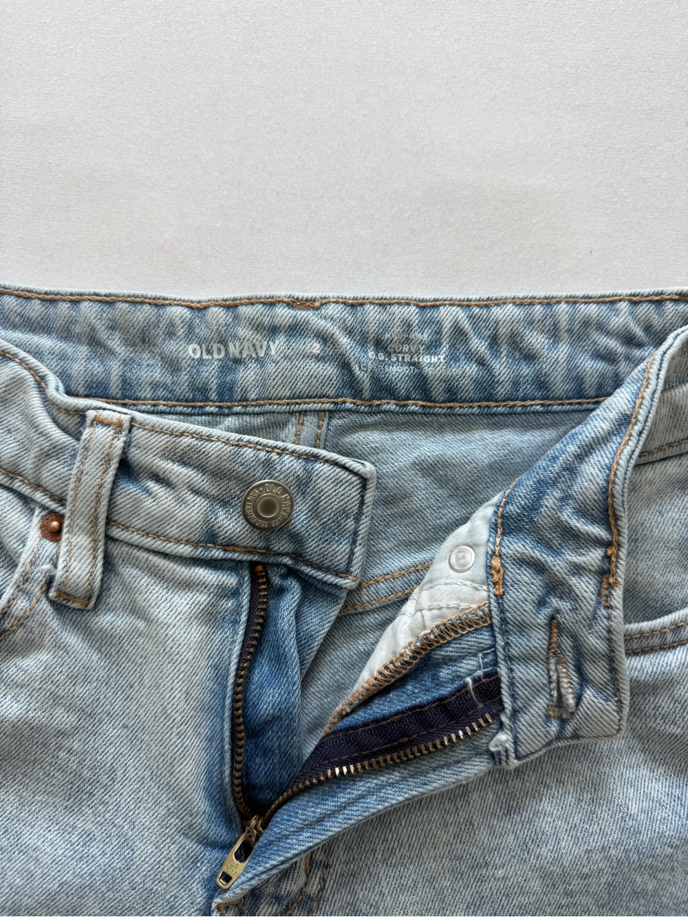 Old Navy Curvy O.G. Straight Leg Jeans | Distressed Y2K Vintage | Size 2 - Picture 3 of 11